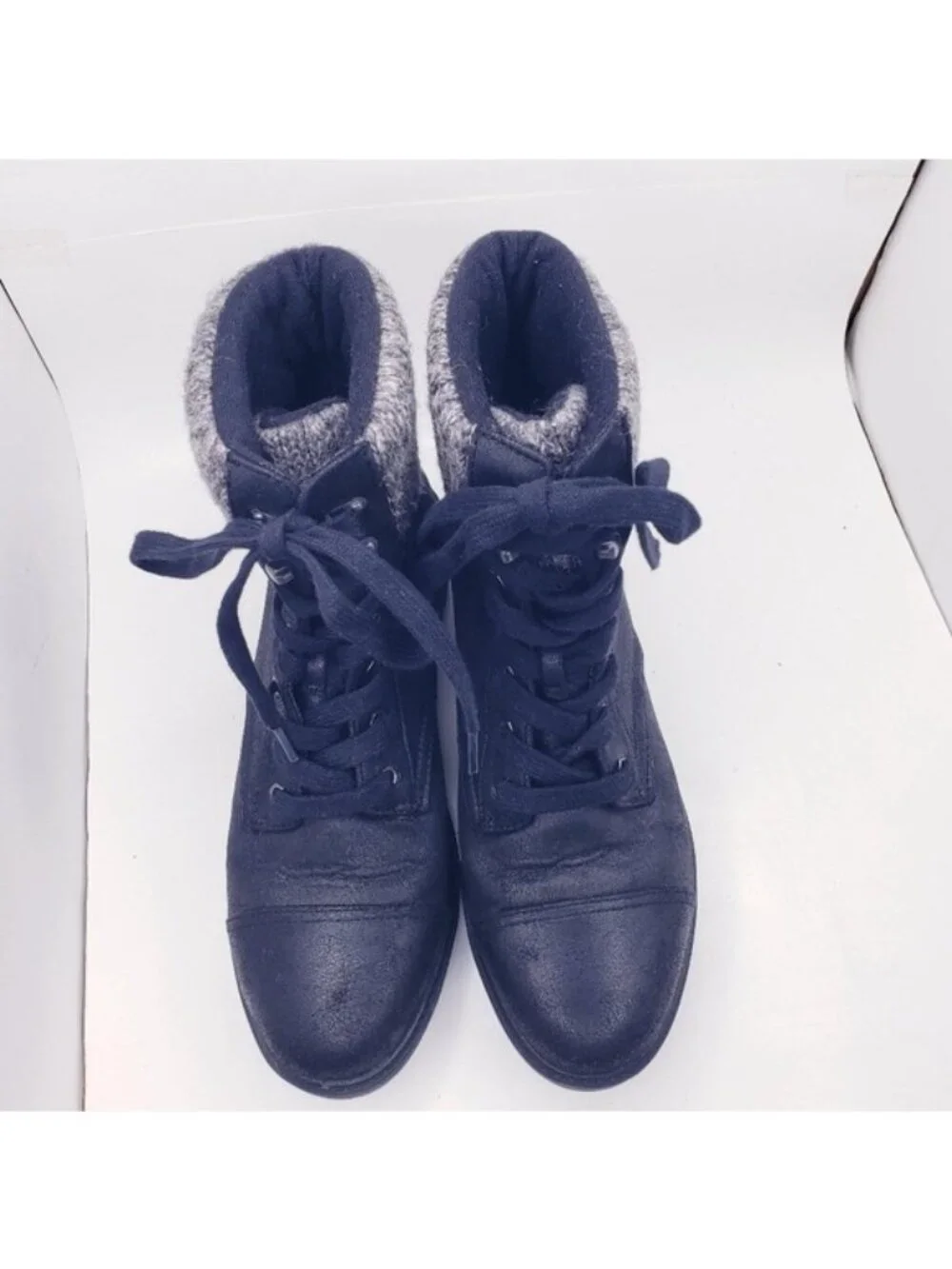 Universal Thread Black Faux Leather Lace Up Boots Knit Sock Trim Womens Size 9.5